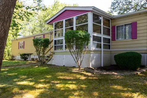 76 Hemlock Drive Hampton NH 03842