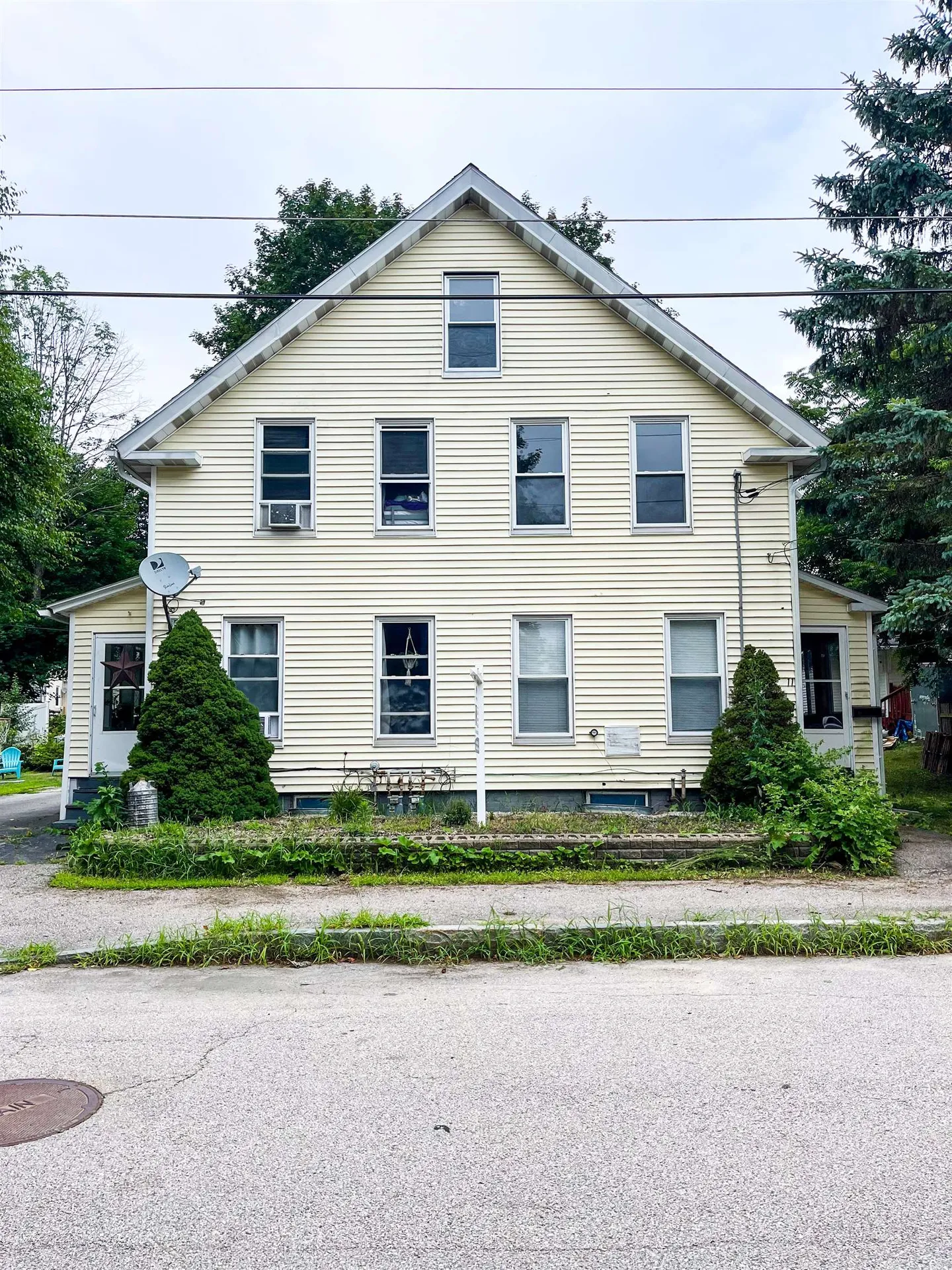 11-13 Prospect Street Pembroke NH 03275
