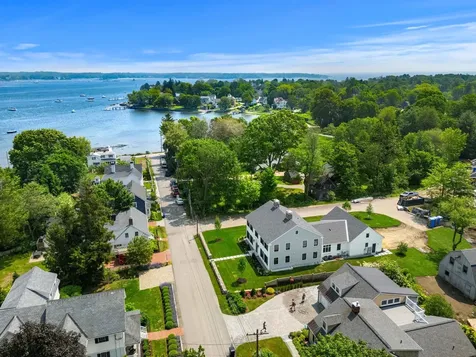 30 Oliver Street New Castle NH 03854