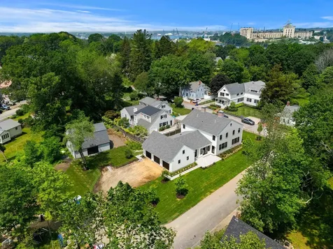 30 Oliver Street New Castle NH 03854
