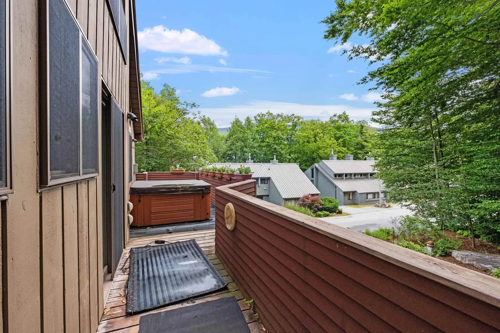 8 Whaleback Road Lincoln NH 03251