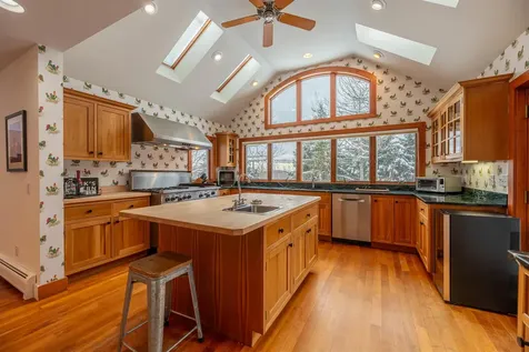 35 Old Ridge Road Winhall VT 05340