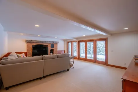 35 Old Ridge Road Winhall VT 05340