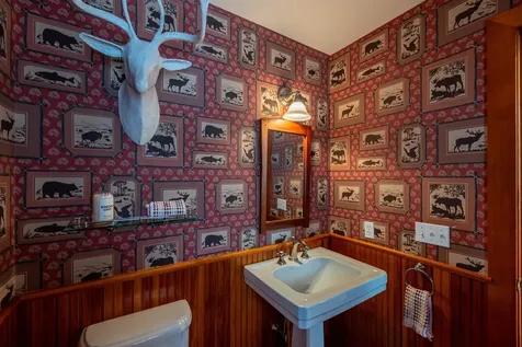 35 Old Ridge Road Winhall VT 05340