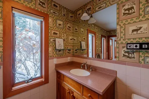 35 Old Ridge Road Winhall VT 05340