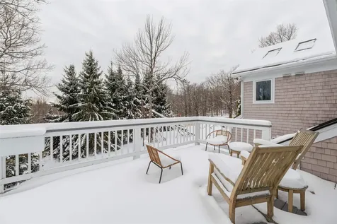 35 Old Ridge Road Winhall VT 05340