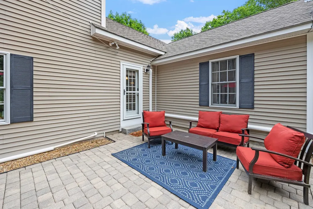 35 Henderson Road Gilford NH 03249