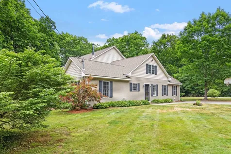 35 Henderson Road Gilford NH 03249