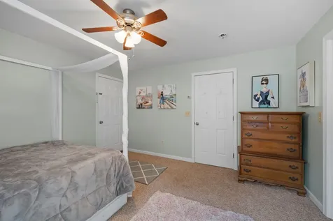 35 Henderson Road Gilford NH 03249