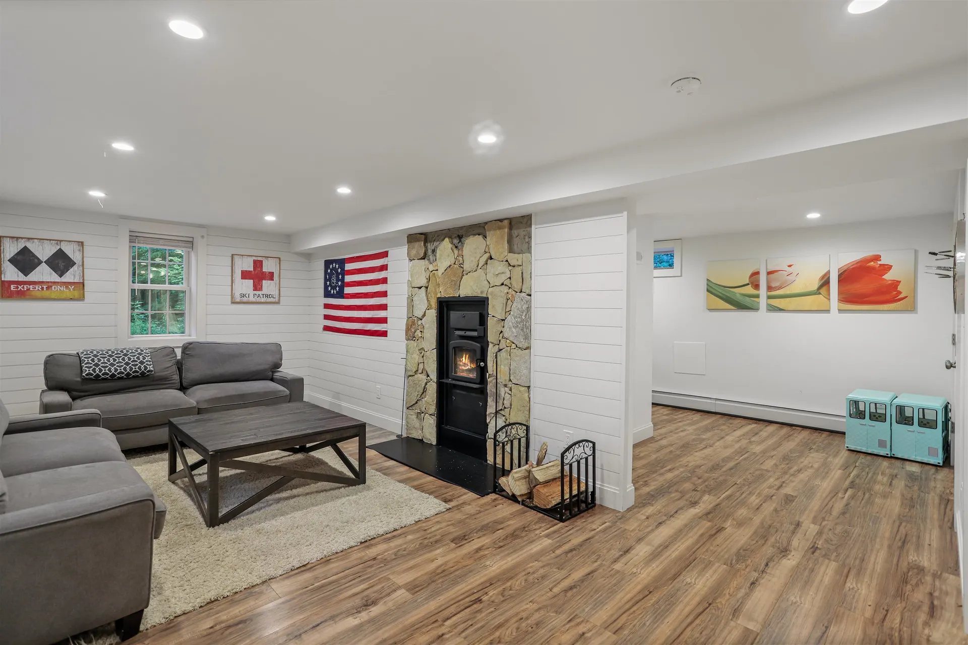 24 Howes Loop Wilmington VT 05363