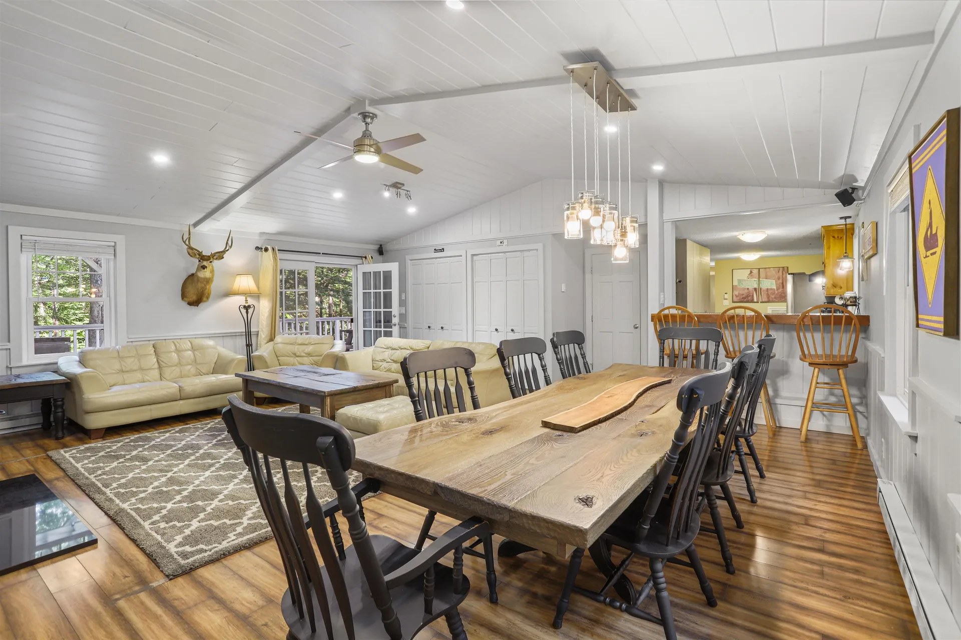 24 Howes Loop Wilmington VT 05363