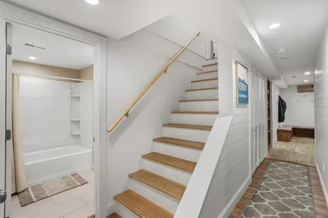 24 Howes Loop Wilmington VT 05363