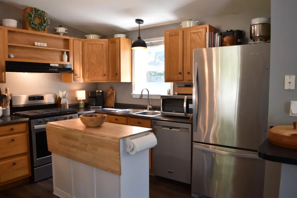 4 Kozy Trail Concord NH 03301