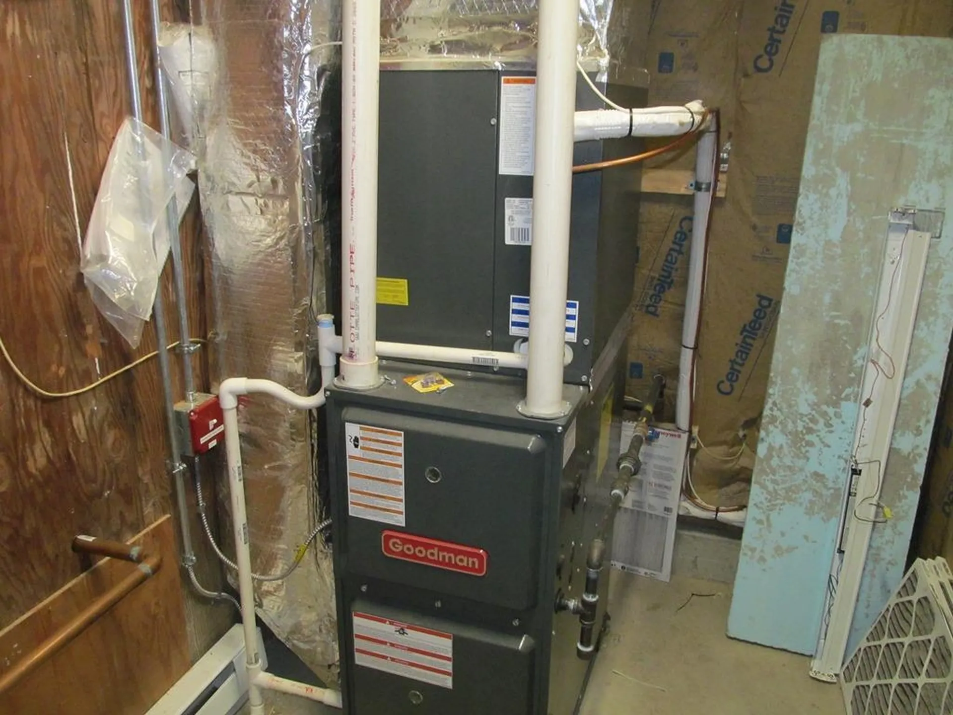 17 John Stark Highway Newport NH 03773-1807