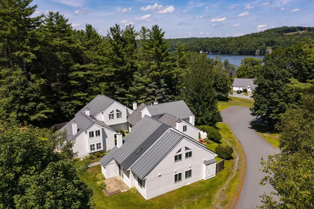 26 Marsten Lane Enfield NH 03748