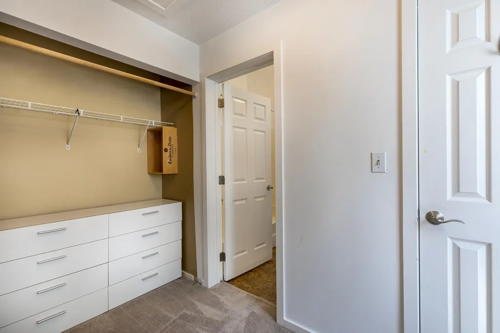 26 Marsten Lane Enfield NH 03748