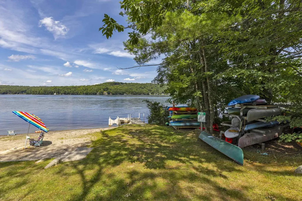 26 Marsten Lane Enfield NH 03748