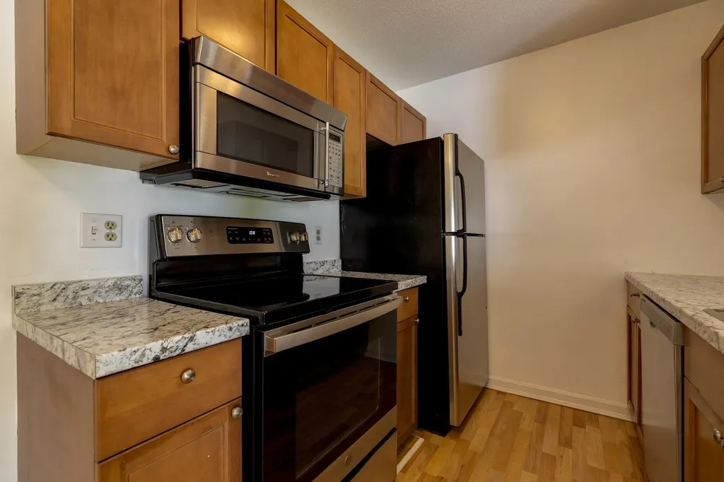 26 Marsten Lane Enfield NH 03748