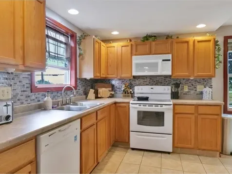 7190 Ethan Allen Highway Georgia VT 05478