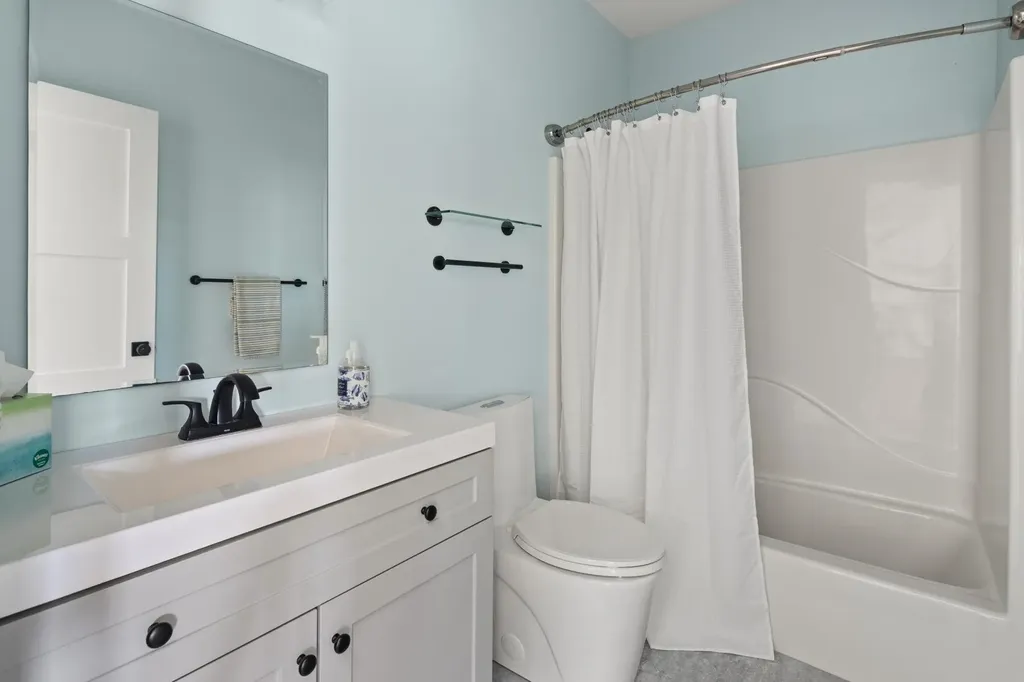 1137 Stage Road Richmond VT 05477