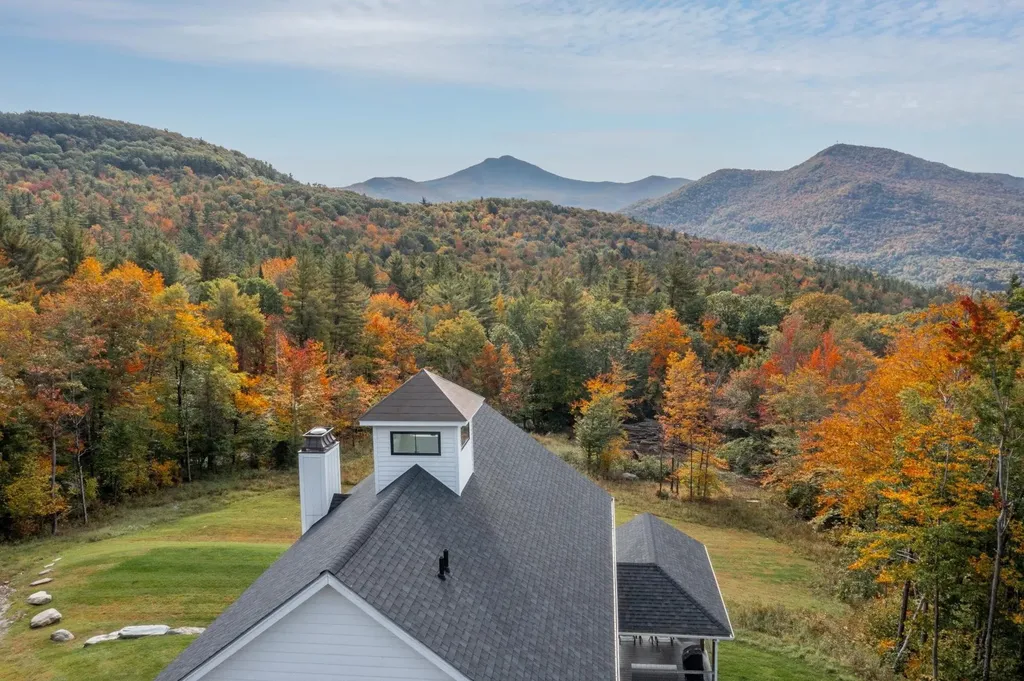 1137 Stage Road Richmond VT 05477