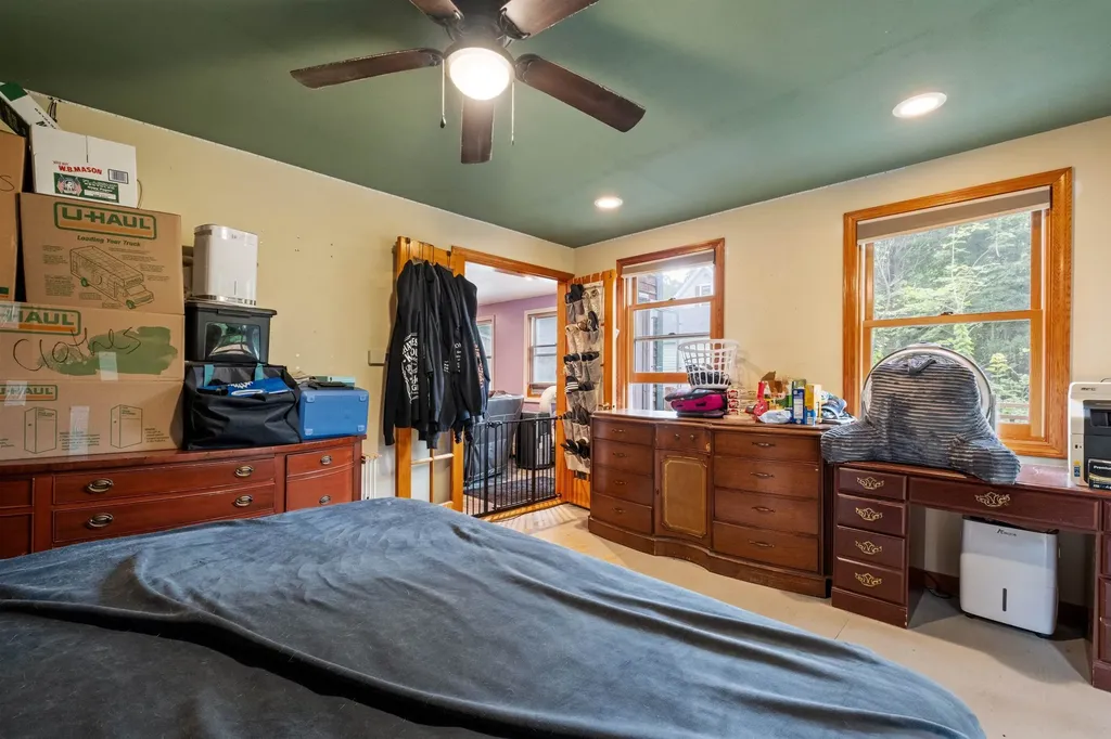 22 Russell Street Franklin NH 03235
