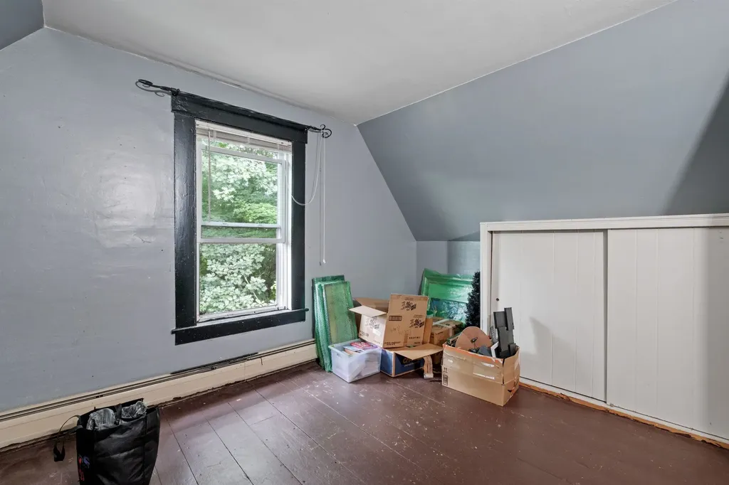 22 Russell Street Franklin NH 03235