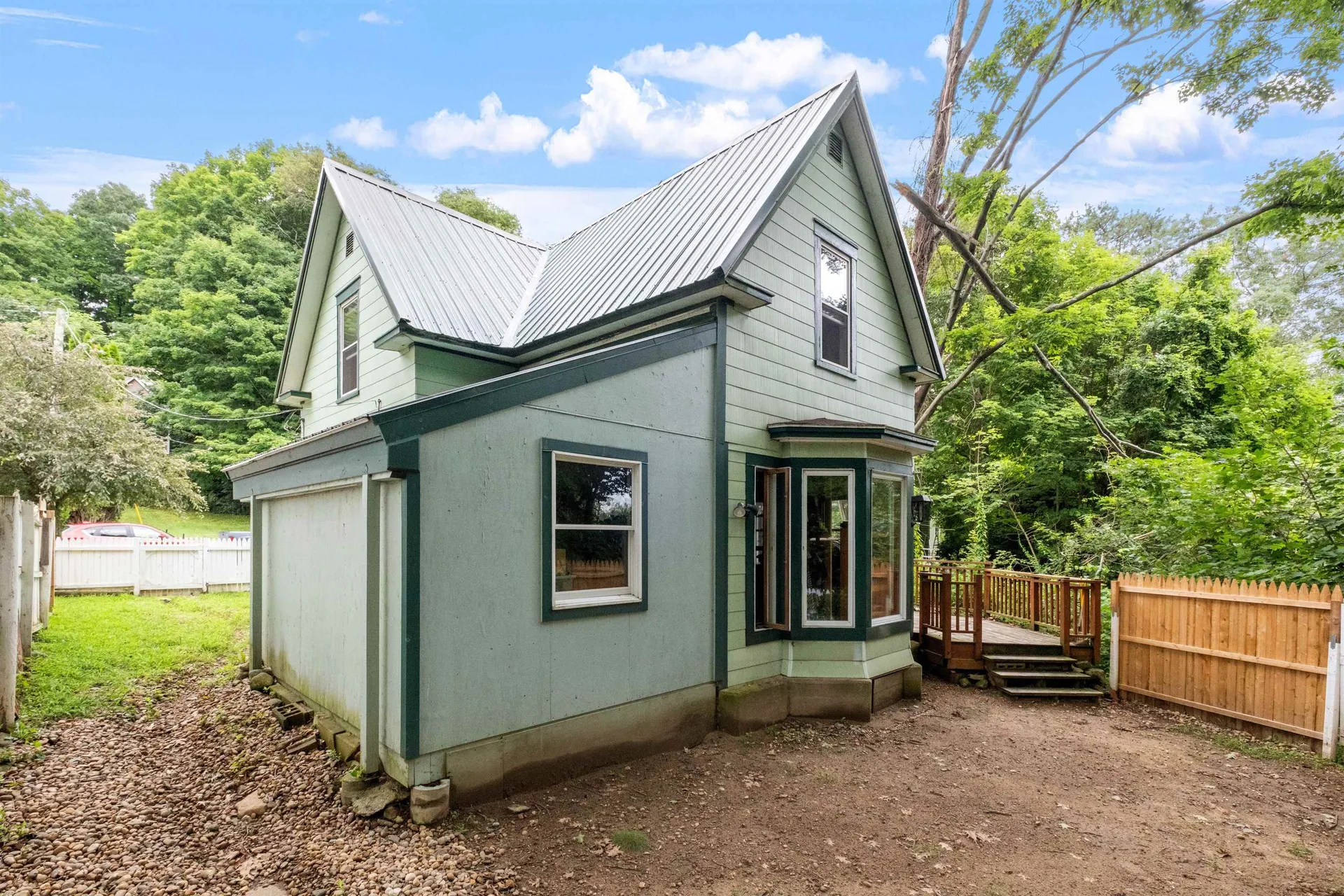 22 Russell Street Franklin NH 03235
