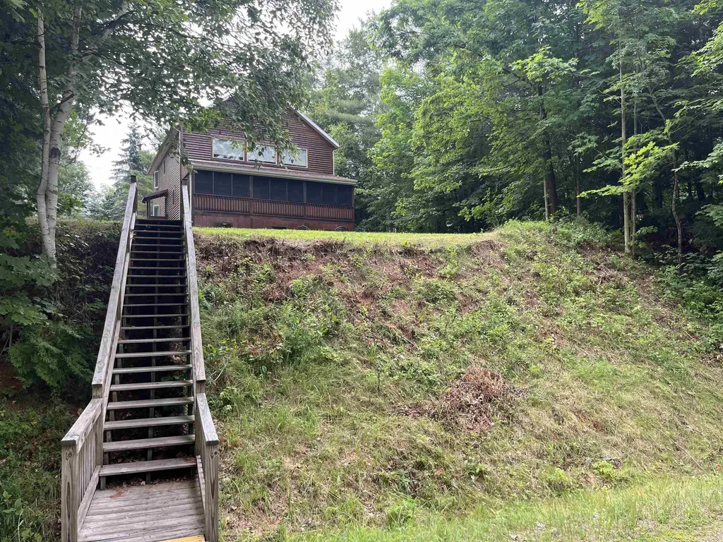 45 Pinewood Drive Derby VT 05829