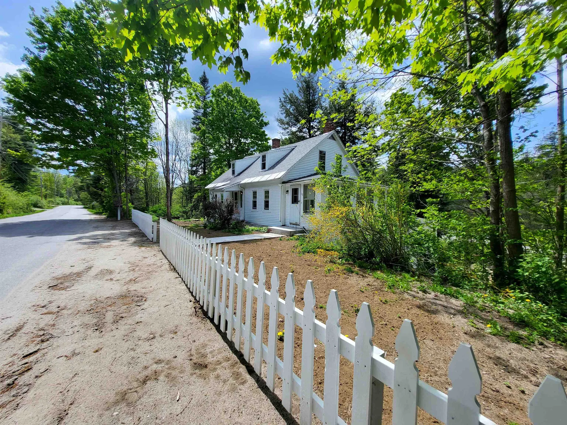 10 Ragged Mountain Road Danbury NH 03230