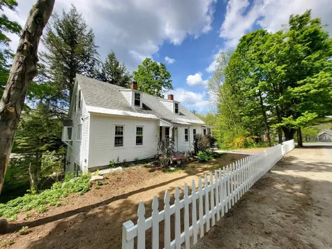 10 Ragged Mountain Road Danbury NH 03230