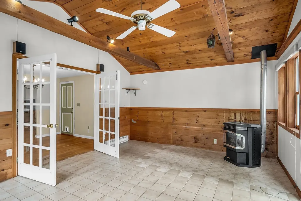 9 Walden Drive Merrimack NH 03054