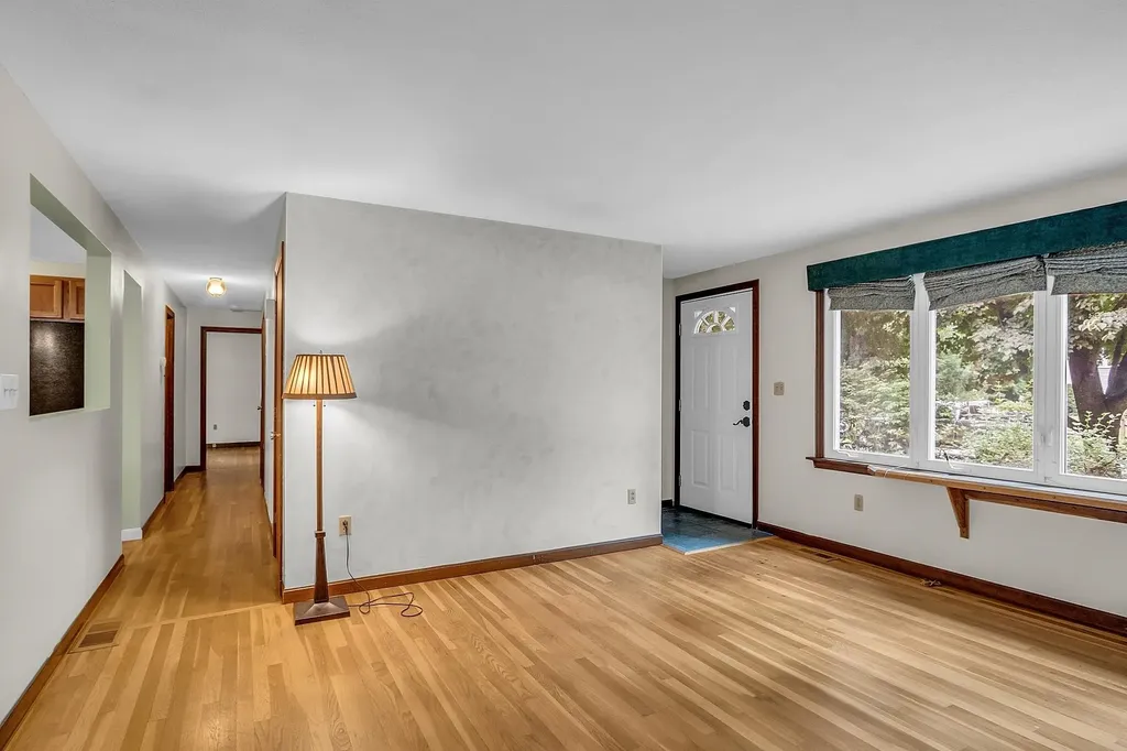9 Walden Drive Merrimack NH 03054