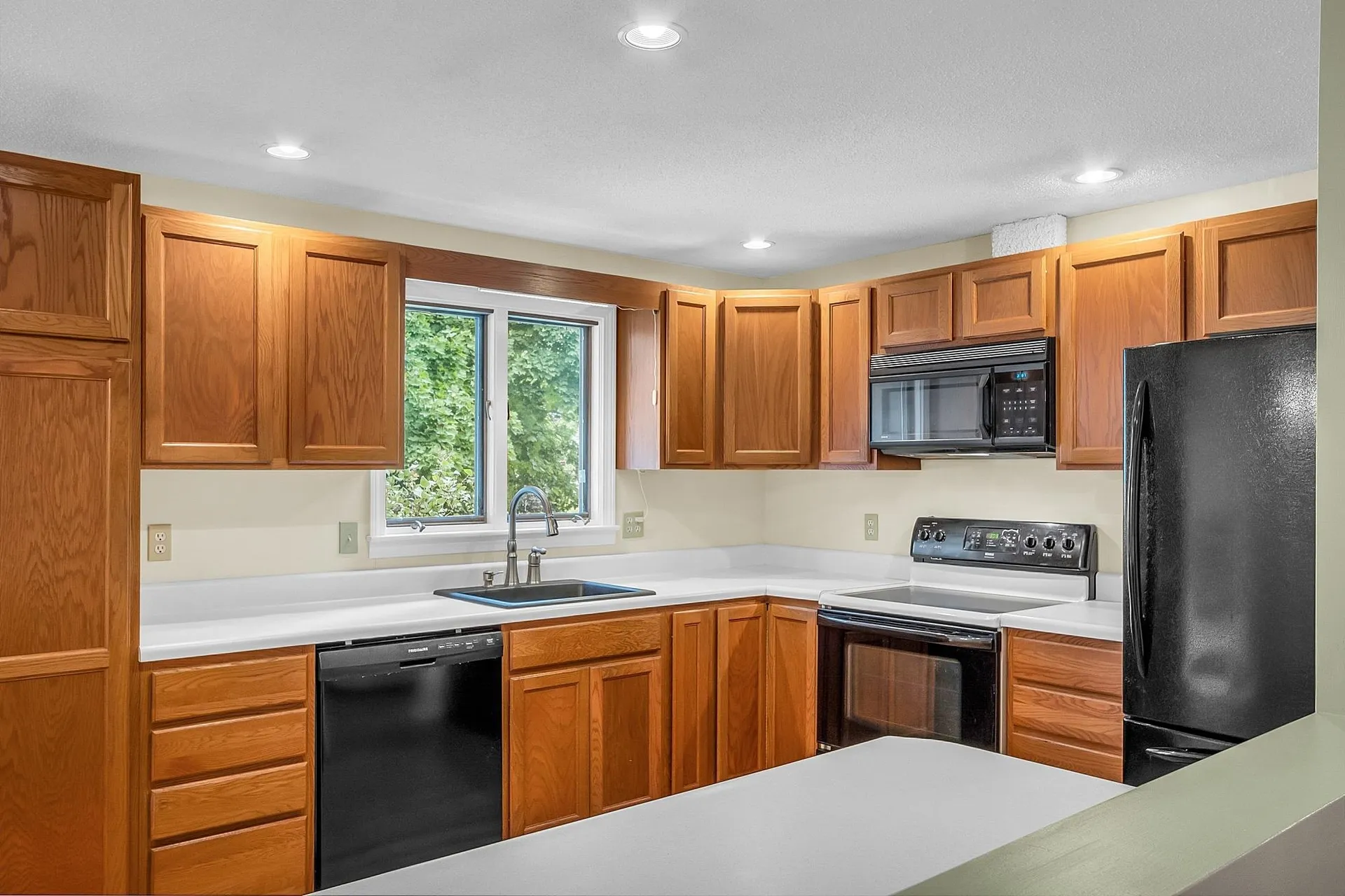 9 Walden Drive Merrimack NH 03054