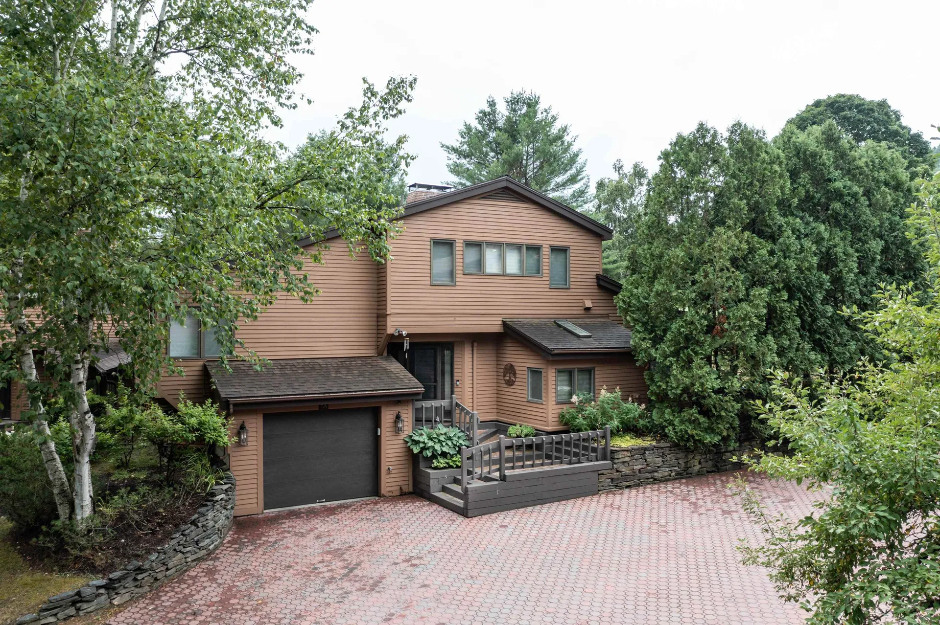 3755 Quechee Main Street Hartford VT 05059