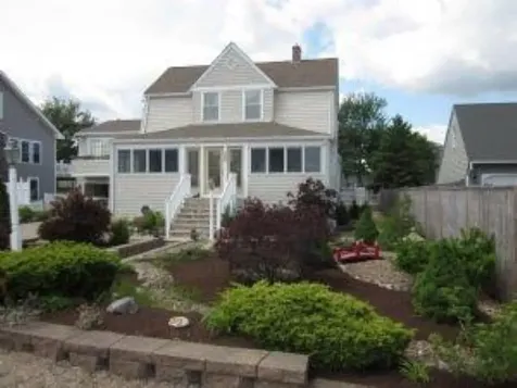 212 Atlantic Avenue Seabrook NH 03874