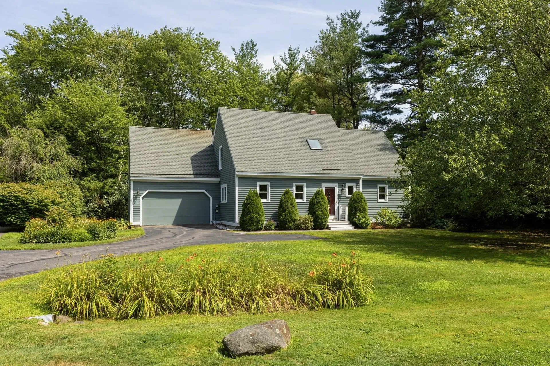 5 Hawthorne Lane York ME 03909
