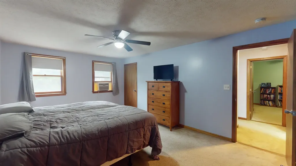 6 Bellflower Circle Concord NH 03303