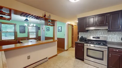 6 Bellflower Circle Concord NH 03303