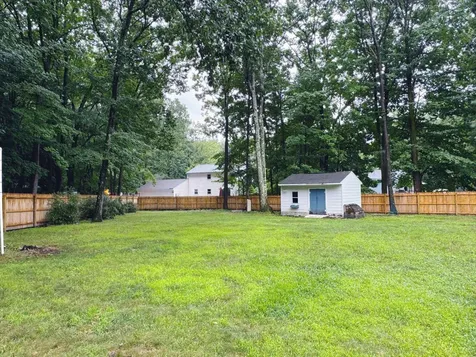 6 Bellflower Circle Concord NH 03303