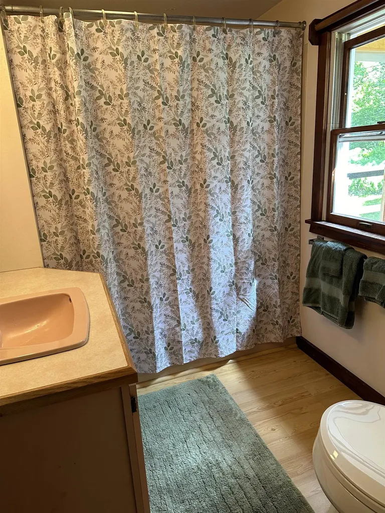 1379 Reilly Road Londonderry VT 05148