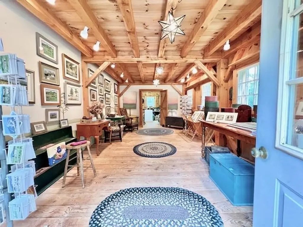 1379 Reilly Road Londonderry VT 05148