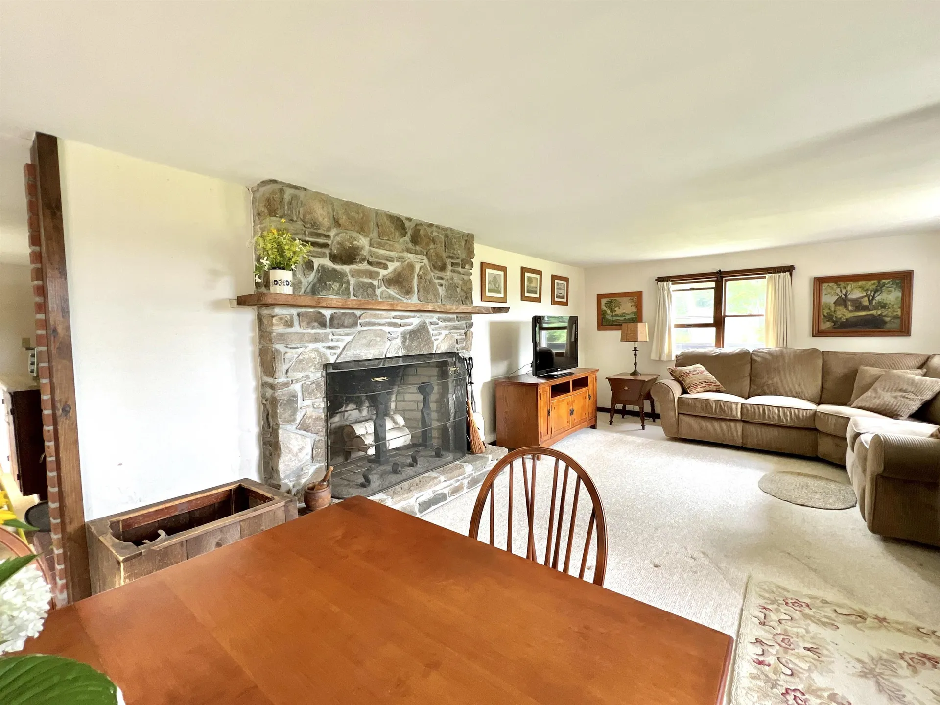 1379 Reilly Road Londonderry VT 05148