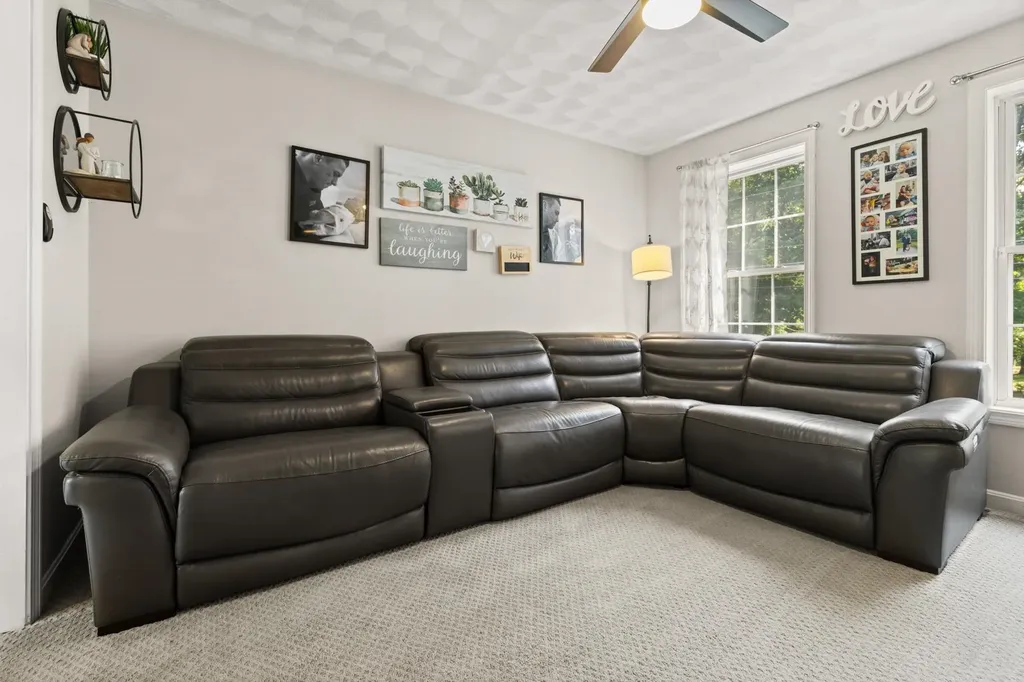 18 Whitehouse Road Rochester NH 03867