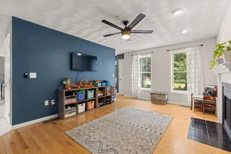 18 Whitehouse Road Rochester NH 03867