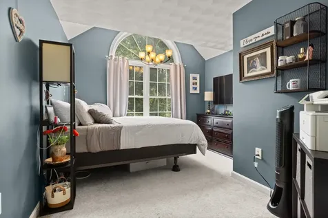 18 Whitehouse Road Rochester NH 03867