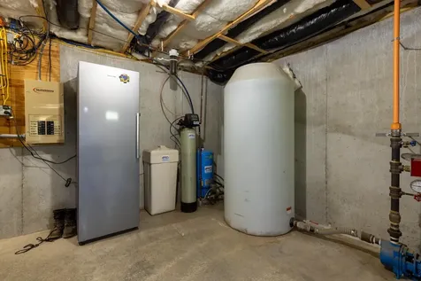 18 Whitehouse Road Rochester NH 03867