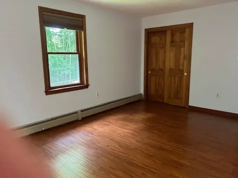 91 Hovey Road Londonderry NH 03053