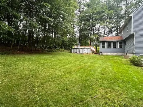 91 Hovey Road Londonderry NH 03053