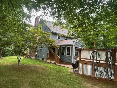 91 Hovey Road Londonderry NH 03053